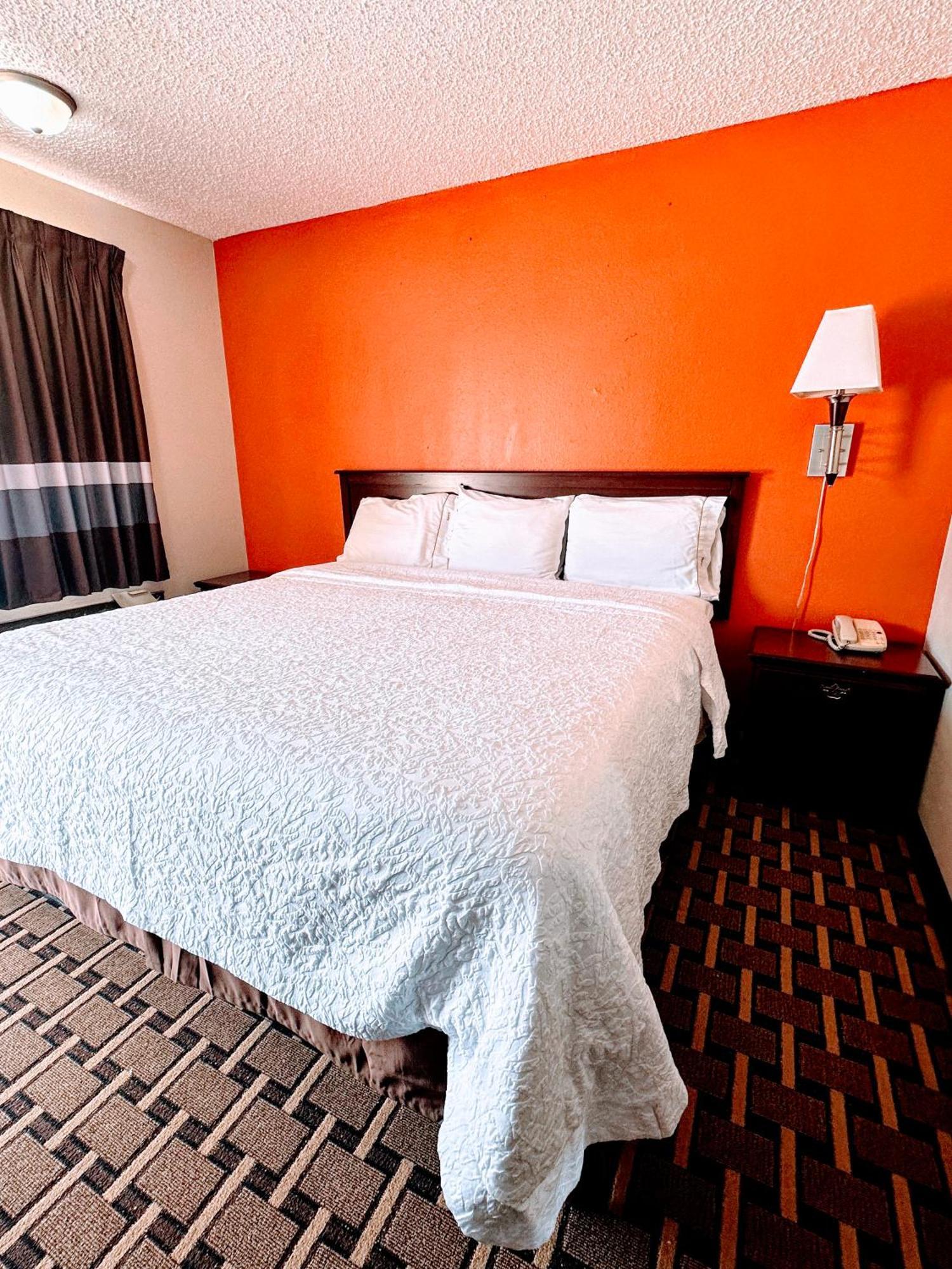 Relax Inn Henryetta מראה חיצוני תמונה